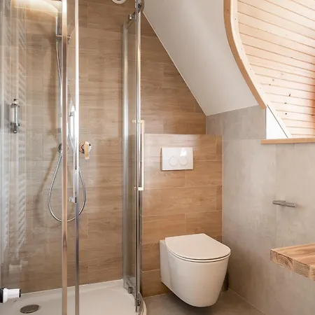 Malinowa Bed & Breakfast 3*