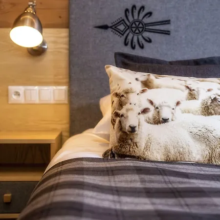 Bed and Breakfast Malinowa 3*