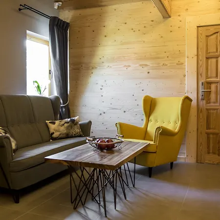 Bed and Breakfast Malinowa 3*