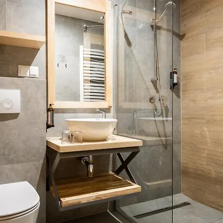 ベッド・アンド・ブレックファスト ウィラ マリノワ