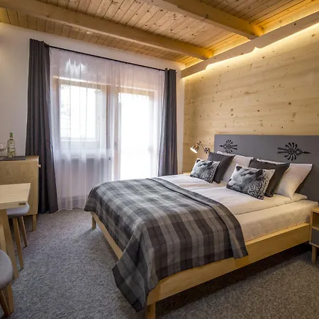 ウィラ マリノワ