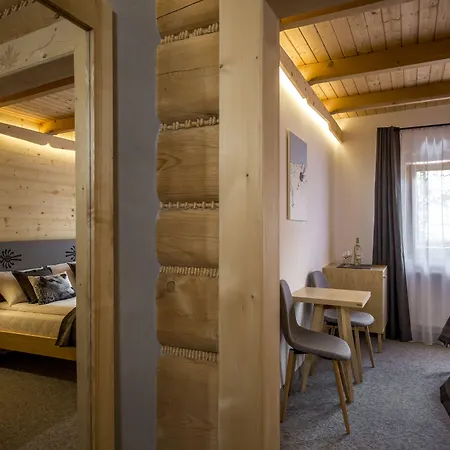 Malinowa 3* זקופאנה