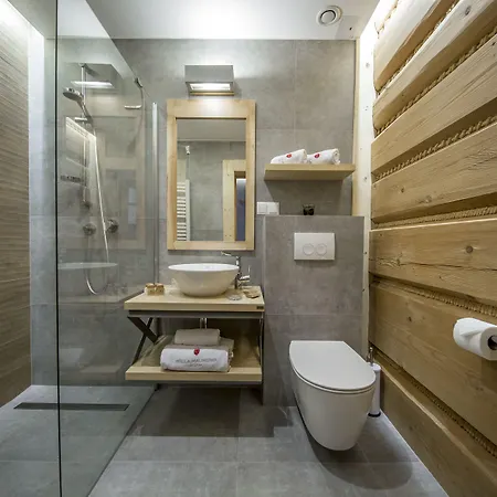 ウィラ マリノワ