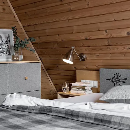 לינה וארוחת בוקר Malinowa 3*