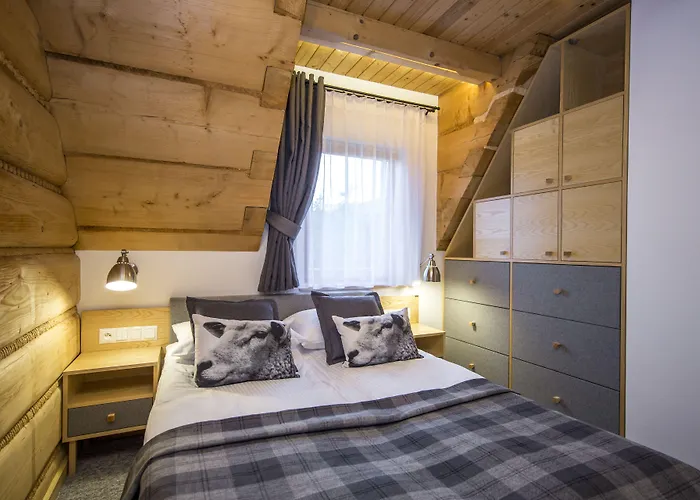 Malinowa Bed & Breakfast 3*